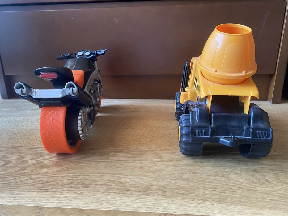 Moto e Camião Road Works - Conjunto de Brinquedos para Crianças