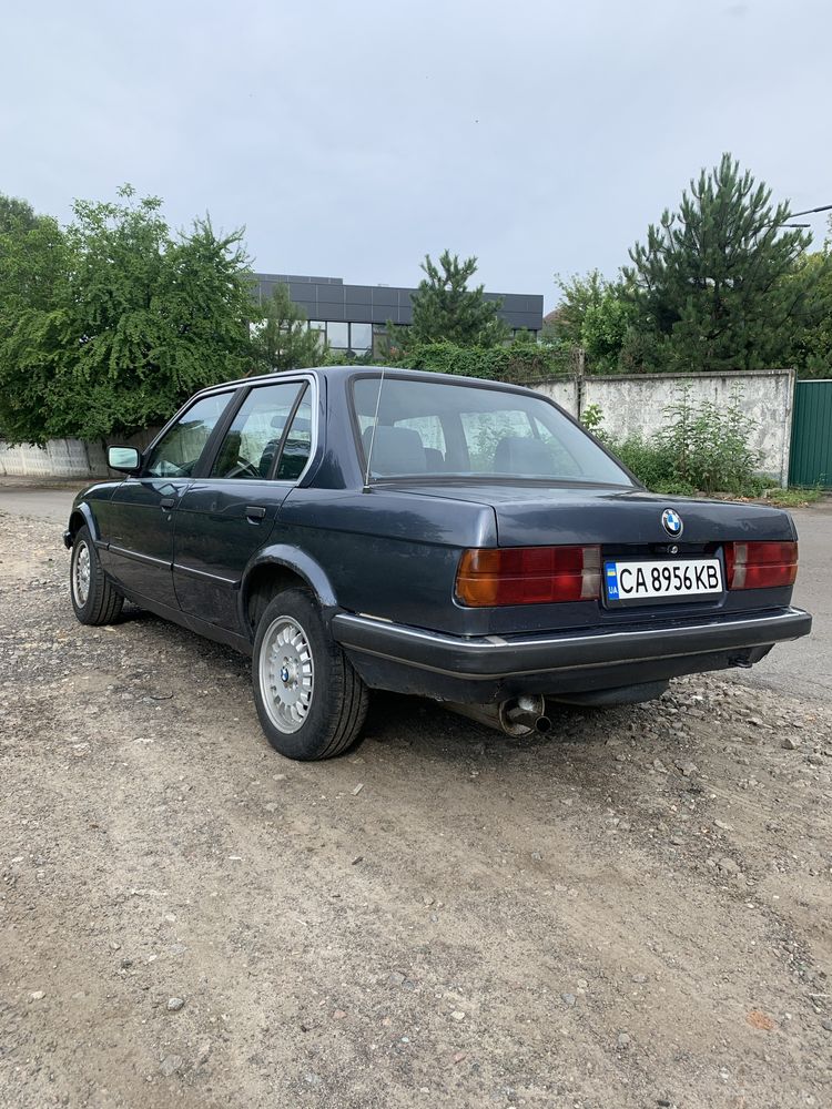 Продам BMW e30, 318i 1986