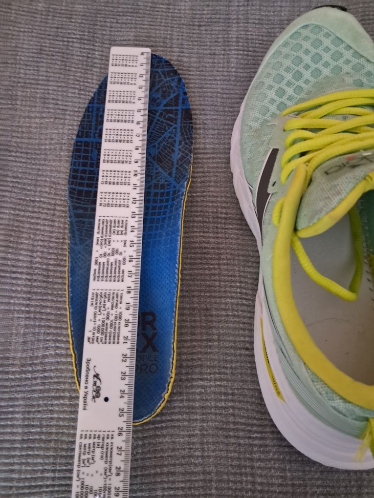 Жіночі кросівки diadora р39