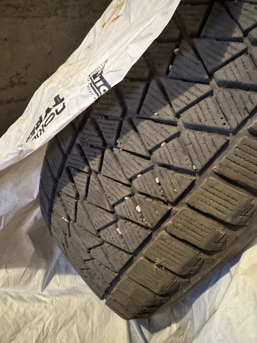 Bridgestone Blizzak 7.5 мм 225/55 r18