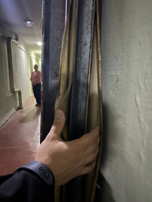 Продам вхідні двері