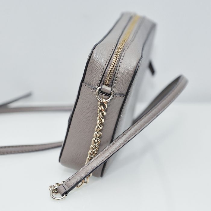 Listonoszka GUESS
