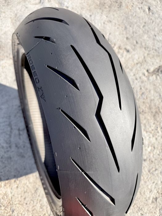 180 55 17 Pirelli Rosso 4, моторезина, шина, колесо, покрышка, скат