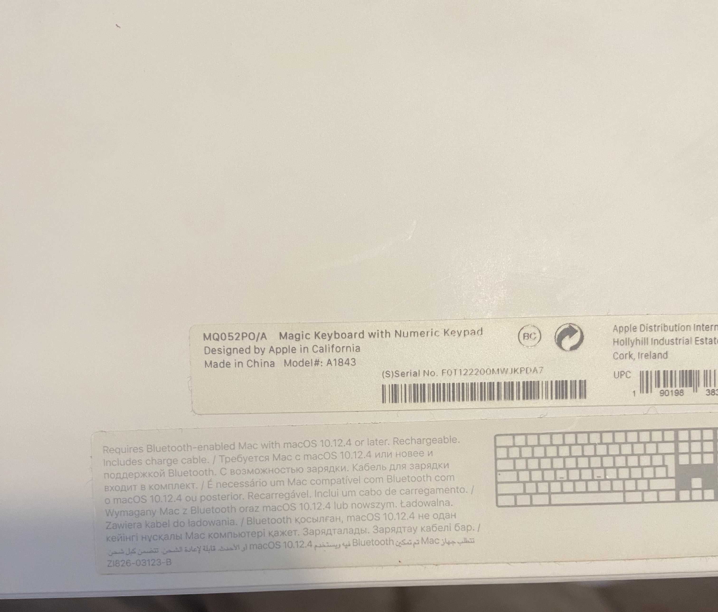 Apple Magic Keyboard com Numeric Keypad (A1943) – Na caixa, impecáveis
