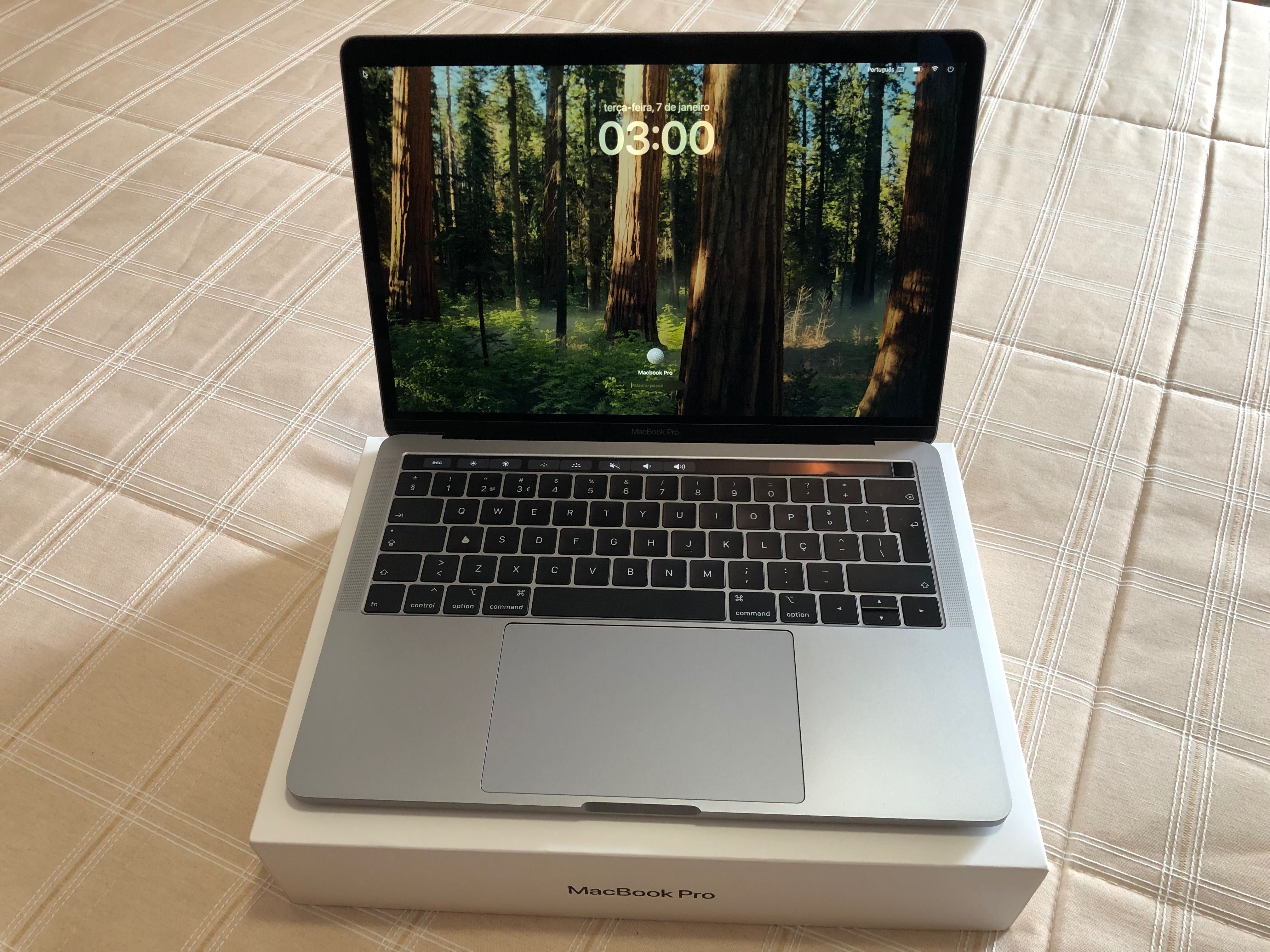 Macbook Pro 13” Touch Bar