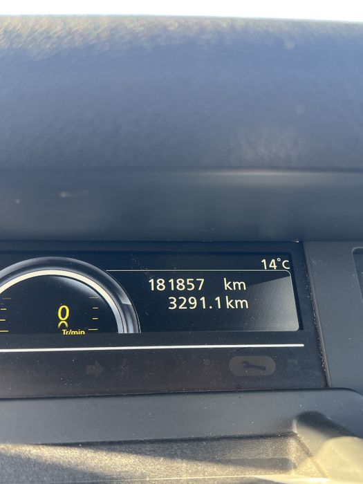 Рено Сценік з європи