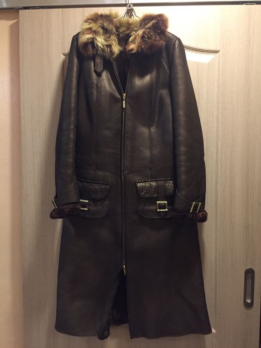 Продам дубленку женскую б/у ,мех тоскане.