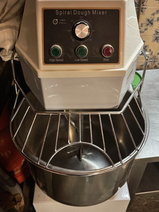 Amassadeira Spiral Mixer SH 30 litros
