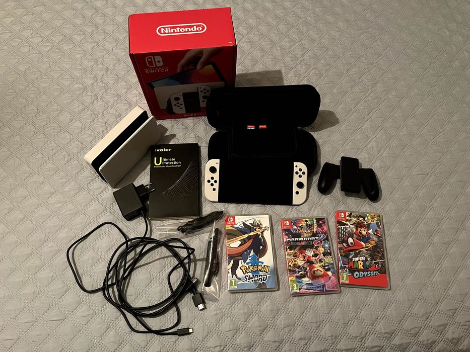 Nintendo Switch OLED Branca – Como Nova + 3 Jogos + Acessórios