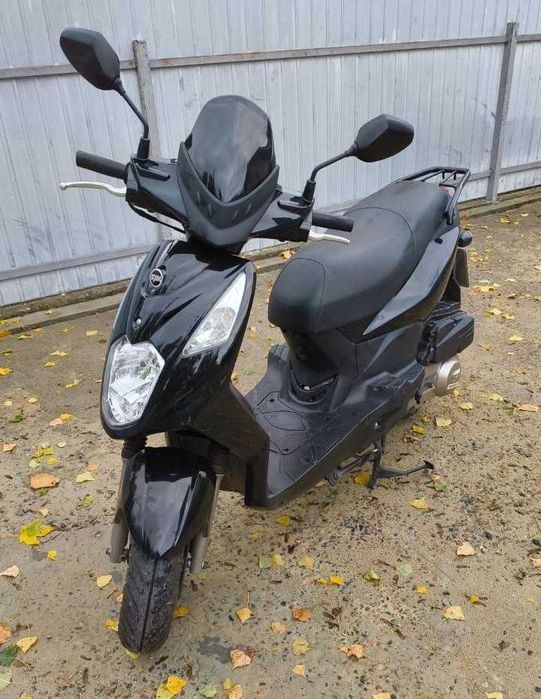 Скутер  SYM ORBIT 150