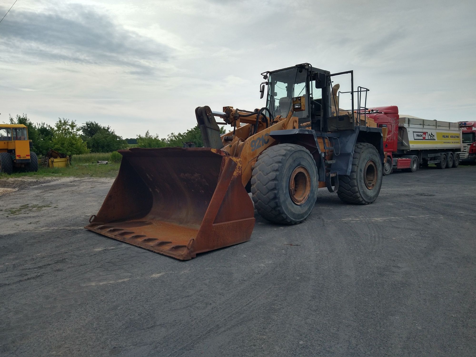 Ładowarka kołowa CASE 921c