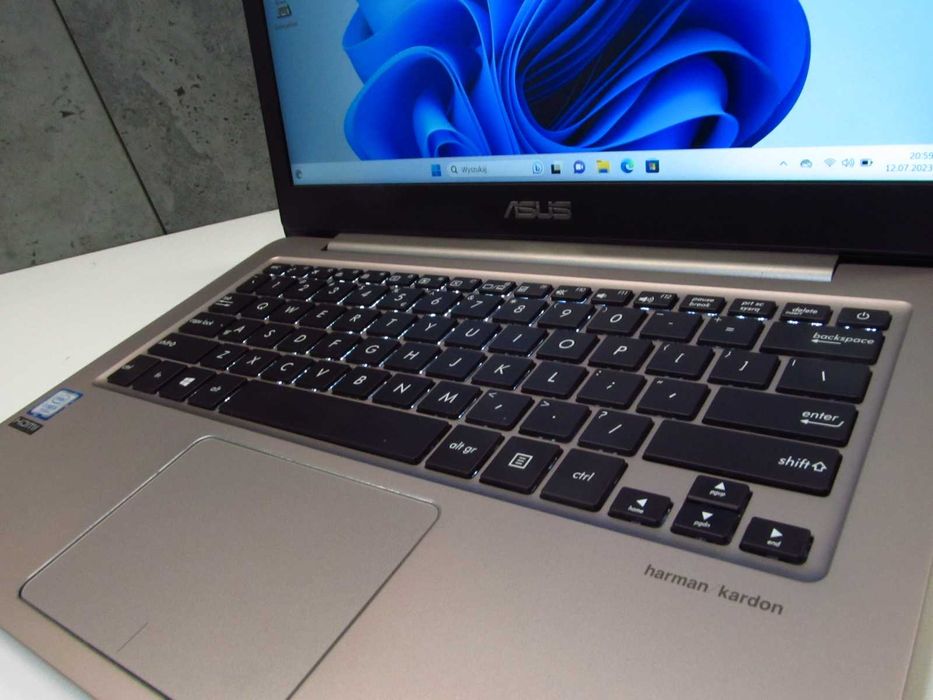 OKAZJA ASUS ZenBook UX310U i5 7200U 8GB 256SSD + 500GB Laptop Win 11