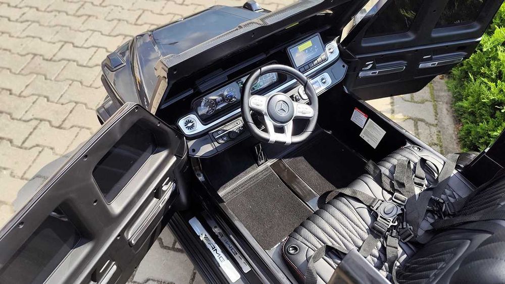 Ogromny Pojazd Na akumulator Dla Dziecka Mercedes G63 XXL 4x200W