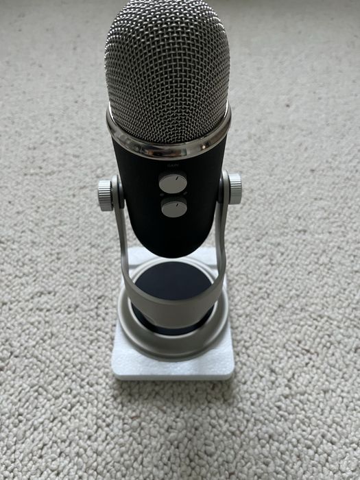 Mikrofon Blue yeti pro