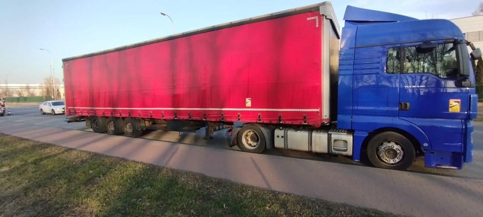MAN TGX 18.440 / LOW DECK