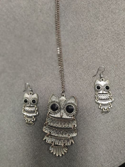 Komplet wisiorek i kolczyki sowy