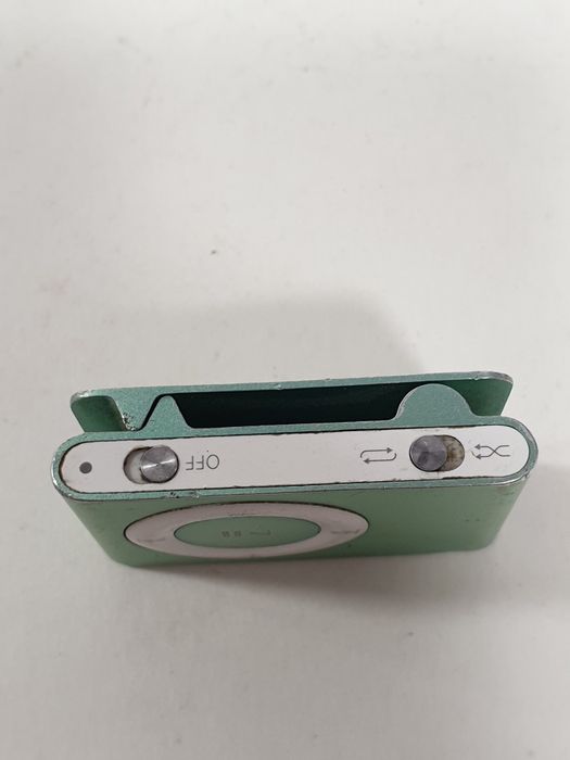 Apple iPod A1204 "2gb"