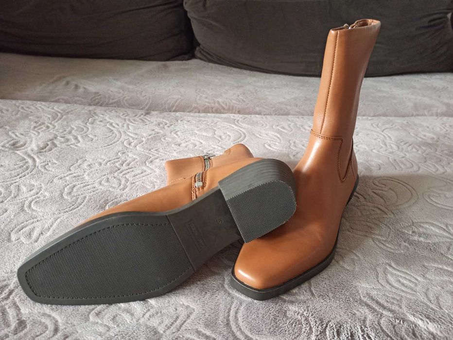 Buty nowe damskie Gino Rossi 37