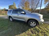Toyota Sequoia 2012 рік
