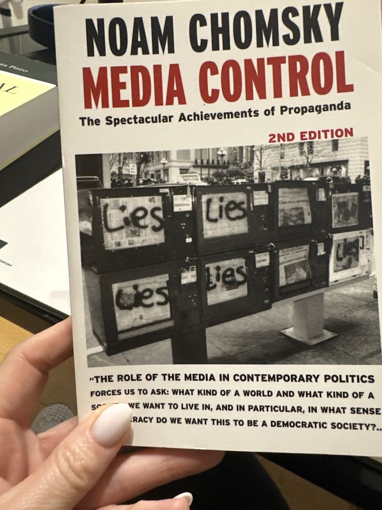Livri Media Control