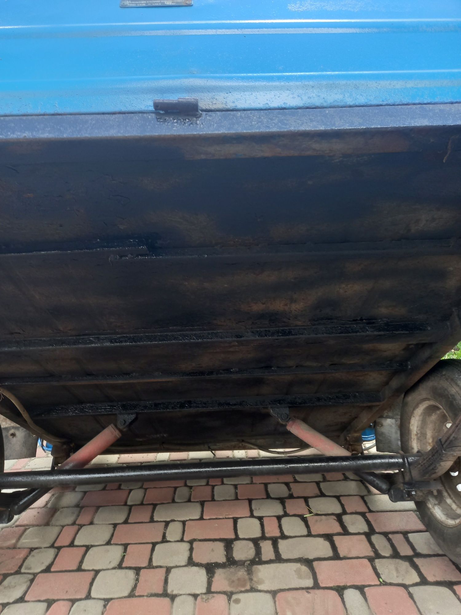 Продам причеп до легкового автомобіля у відмінному стані