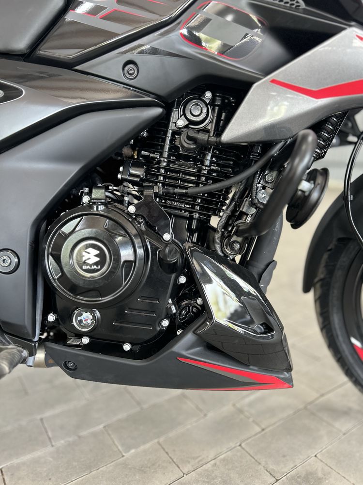 Мотоцикл Bajaj Pulsar N250 Весь модельний ряд в наявності, Доставка!