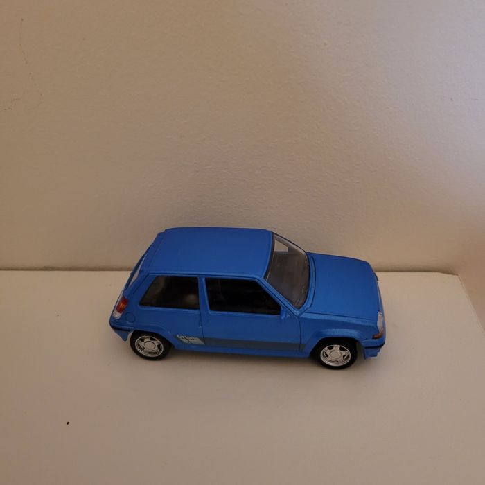Carro miniatura.
