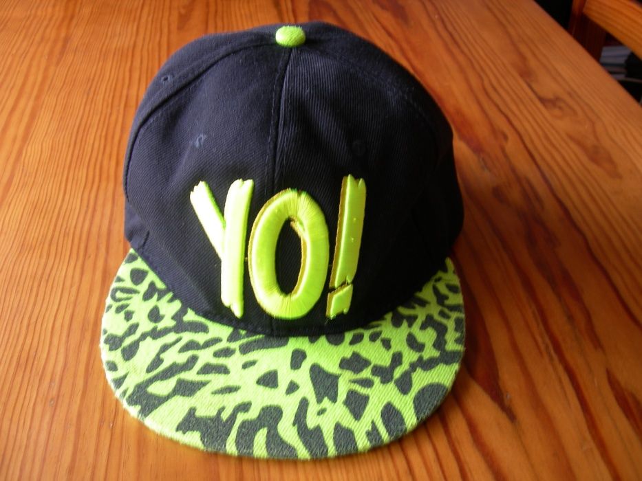 Cap / boné "YO!"