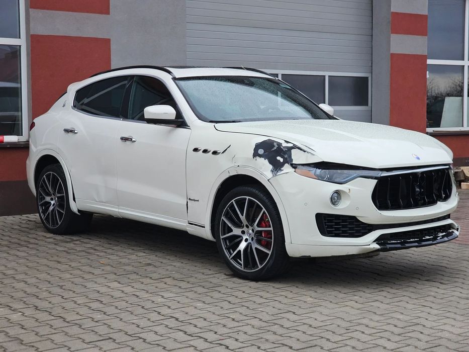 Maserati Levante SQ4 Grand Sport
