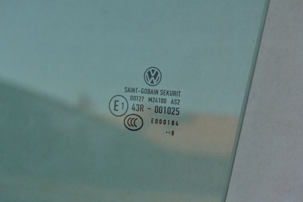 VW Caddy szyba boczna lewa prawa oryginalna 2015 - 2020