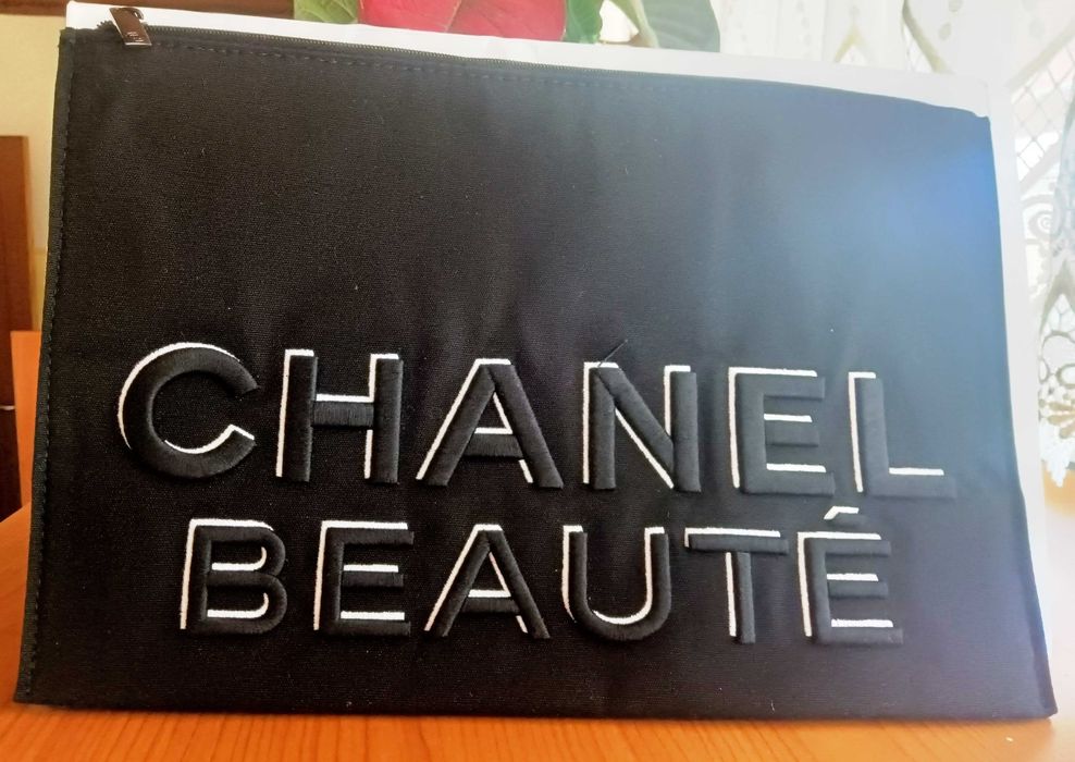 Bolsa Chanel Beauté - Nova (original)