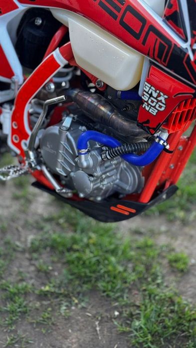 Мотоцикл Gnx300 2025 рік