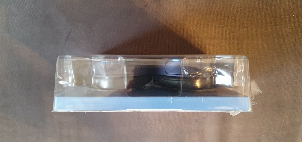 Słuchawki z mikrofonem Sony MDR-ZX310AP - NIEBIESKIE NOWE !!!

Oferuję