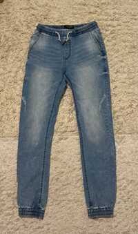 Spodnie jeans W28 L32 M