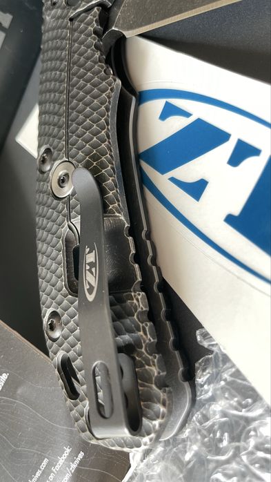 Zero Tolerance ZT 0560BW Rick Hinderer Flipper, G10, ELMAX Оригинал