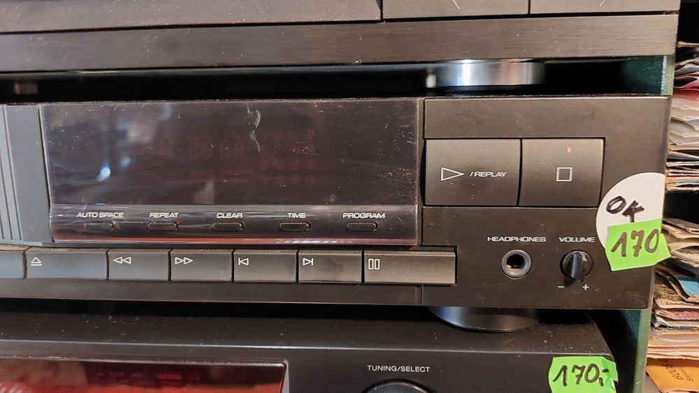 Odtwarzacz CD Grundig  CD 435   16 BIT 4 FOLD OVERSAMPLUNG