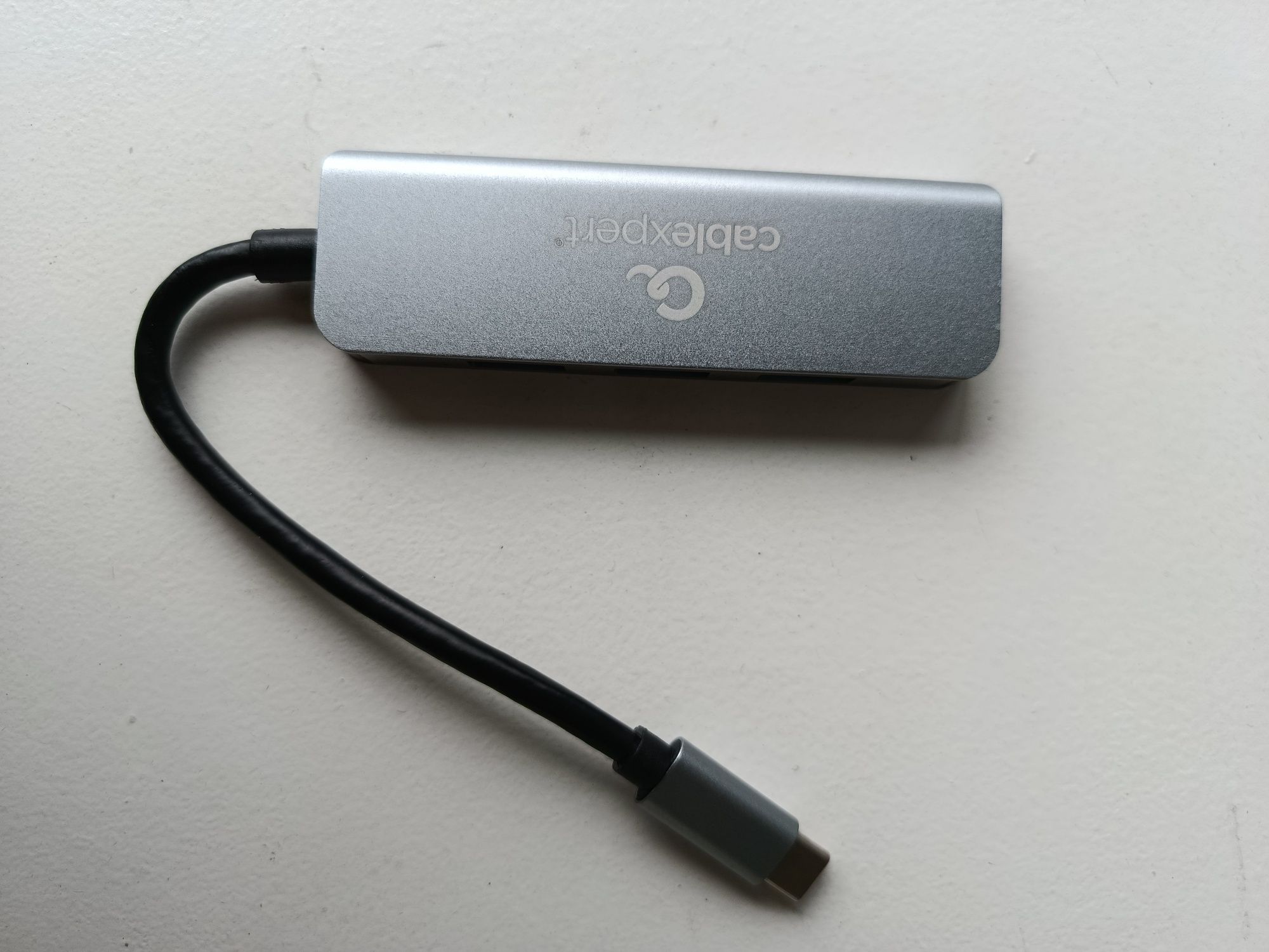 Мульти-порт адаптер, 3 USB 2.0 и 1 HDMI 4K