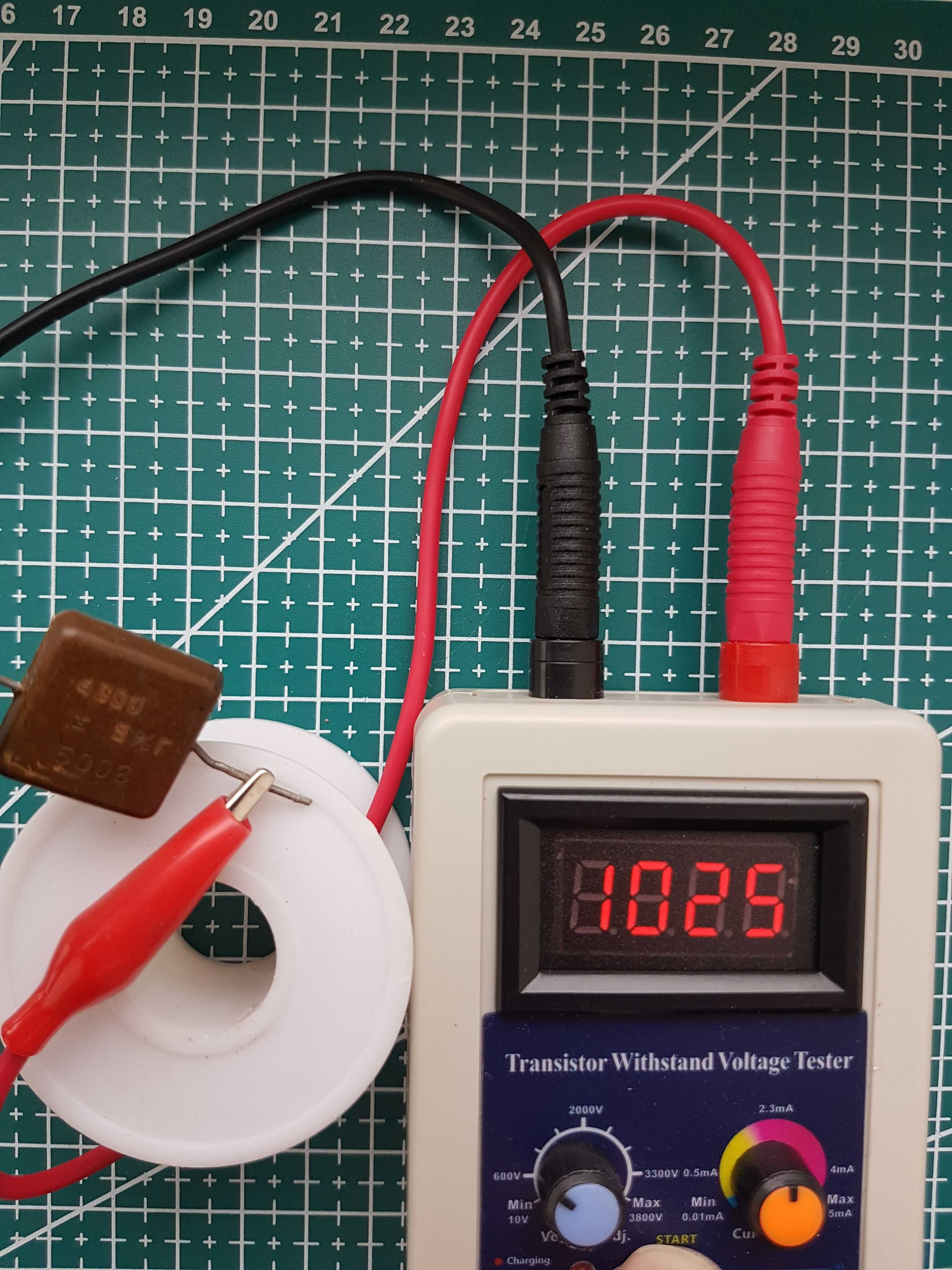 Цифровой тестер напряжения IGBT транзисторов.