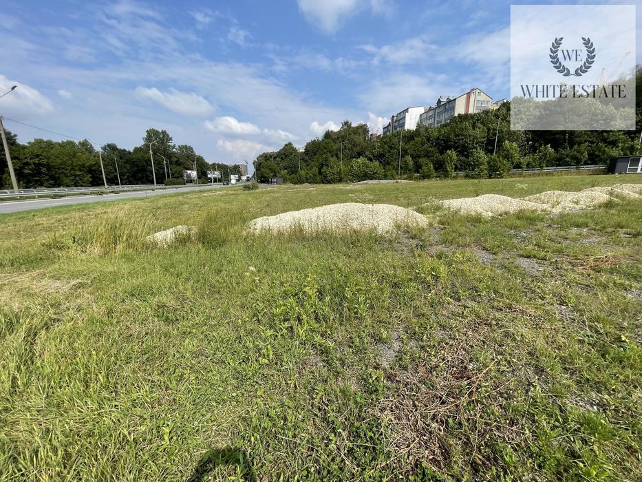 Продаж комерційної земельної ділянки