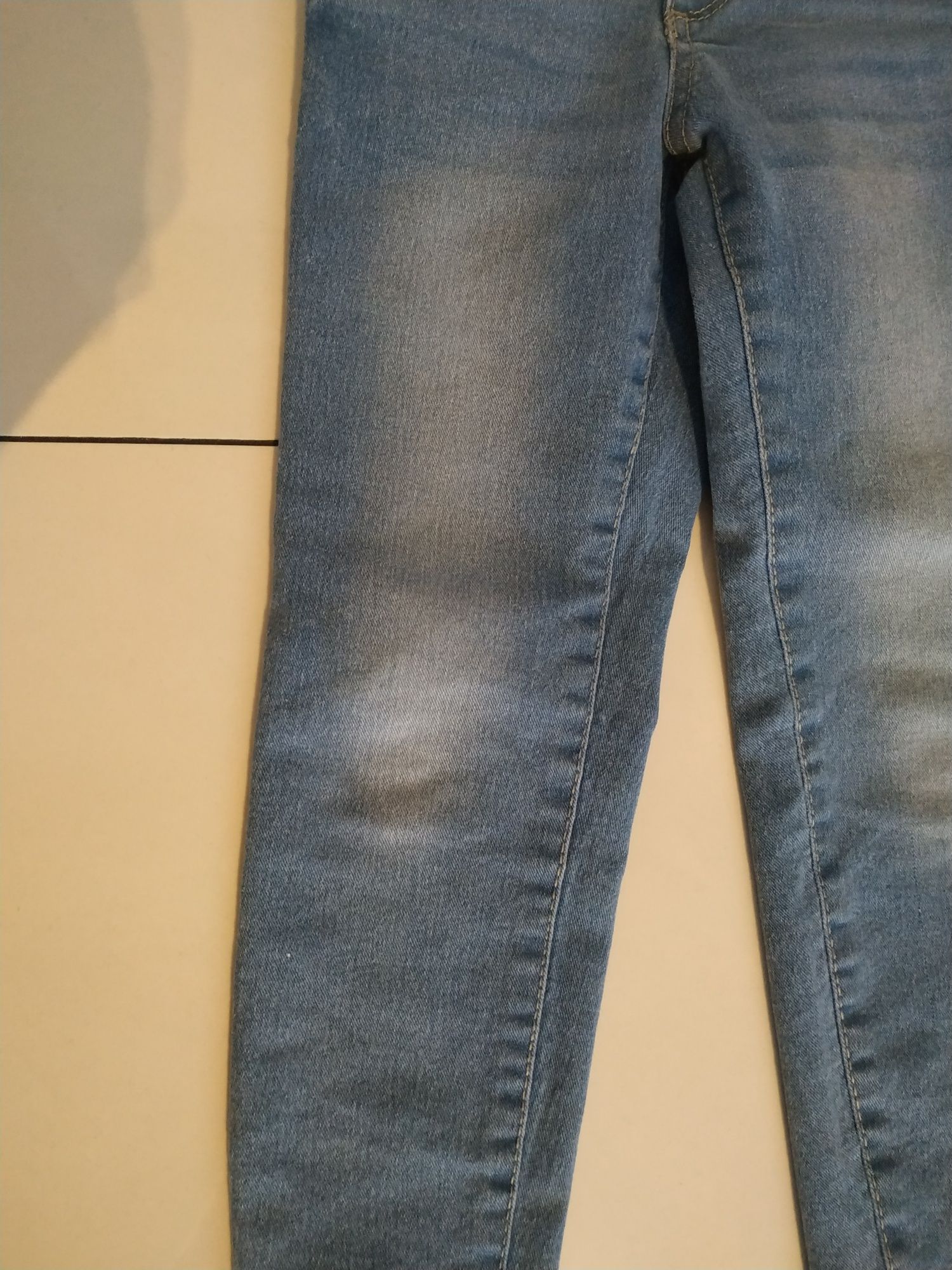 Jeansy spodnie Reserved rozm. 116