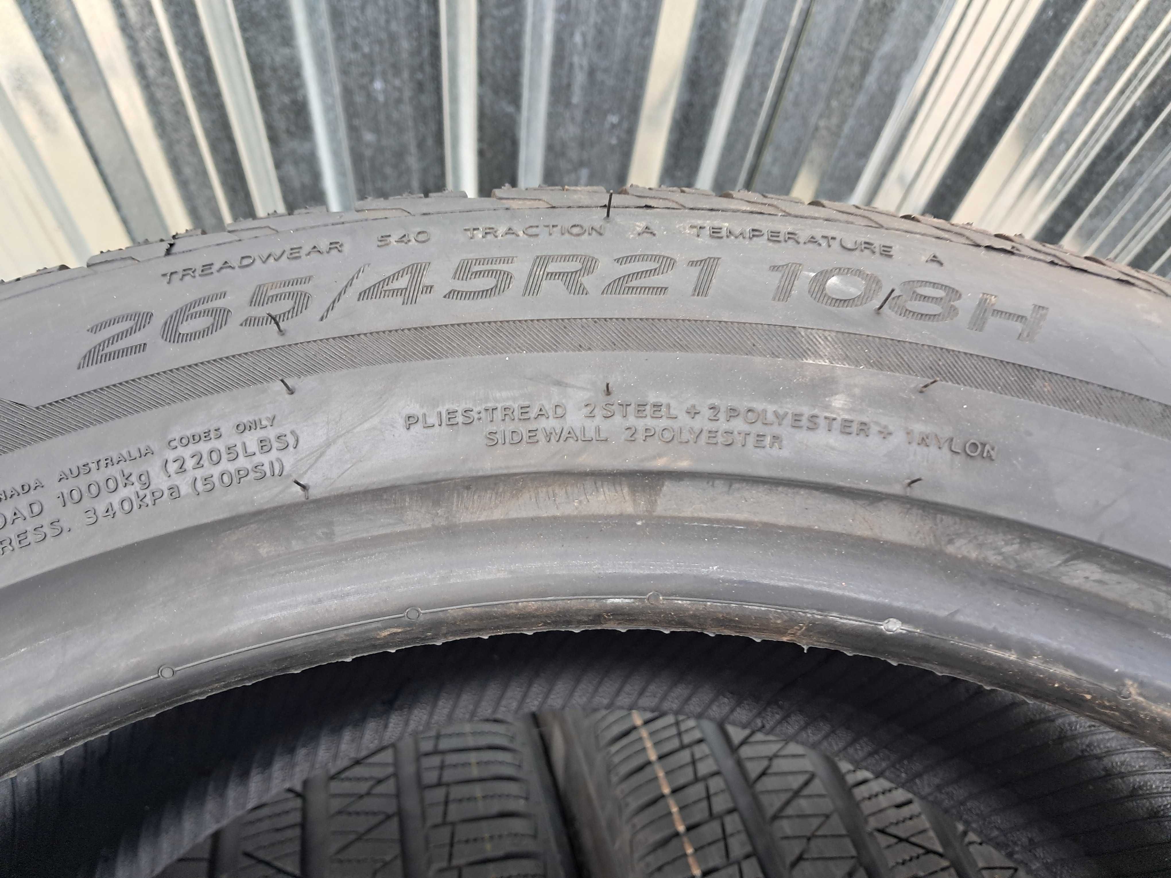 Резина літня, 99%, Hankook Dynapro HP 2 Plus 265\45 R21 (арт.12068)