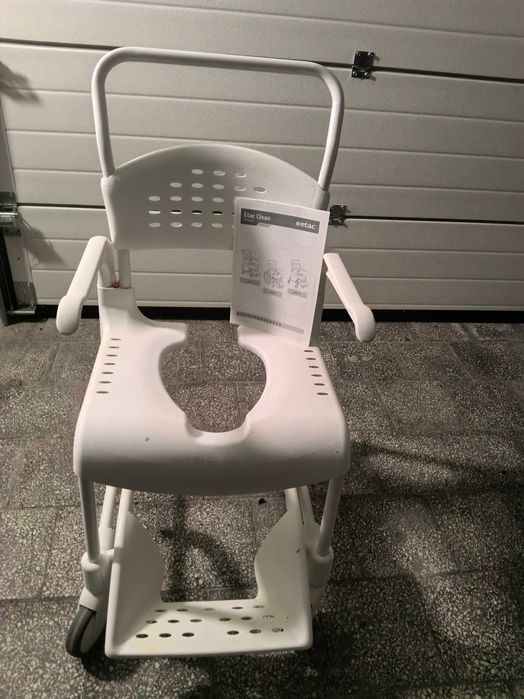 wózek toaletowo prysznicowy