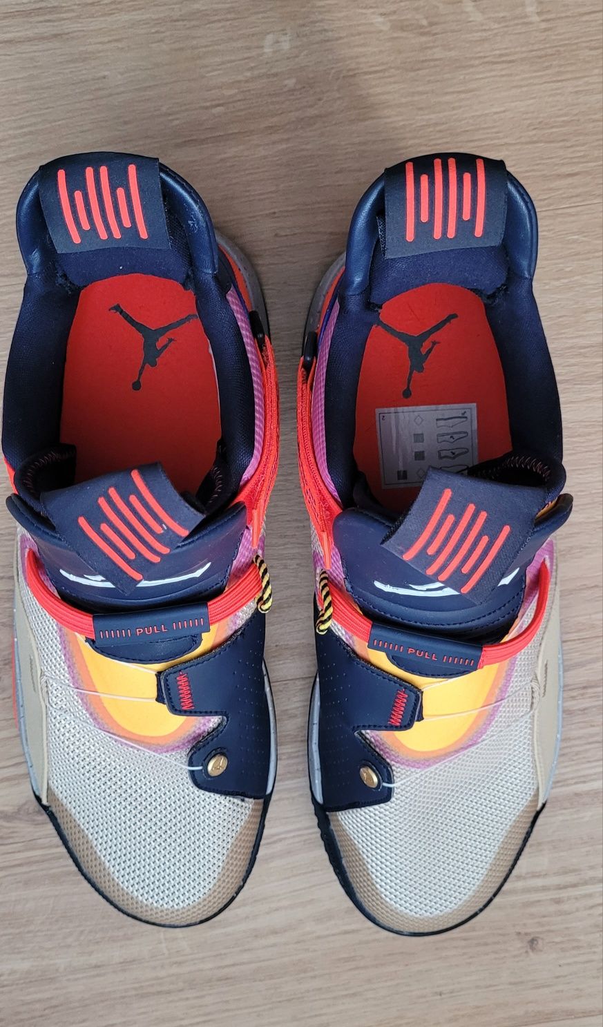 Nike Air Jordan XXX III (rozm. 45 - dł. wkładki 29 cm)