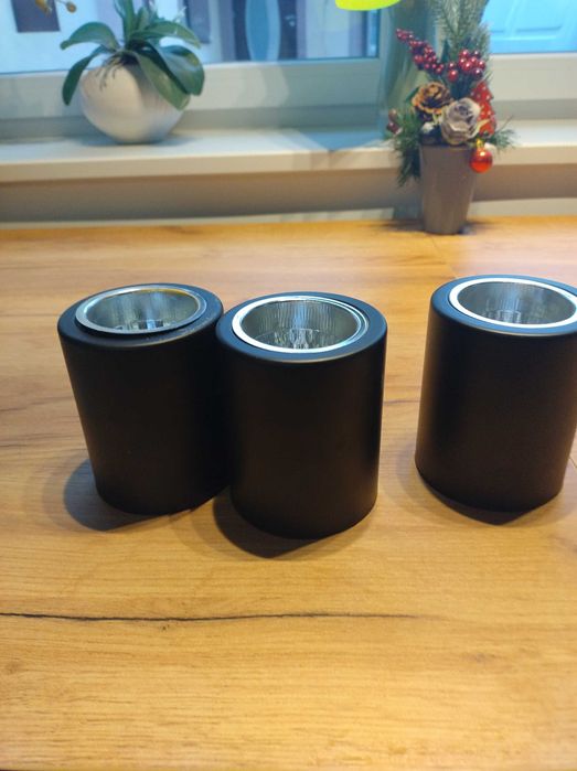 oświetlenie led plus trzy oprawy