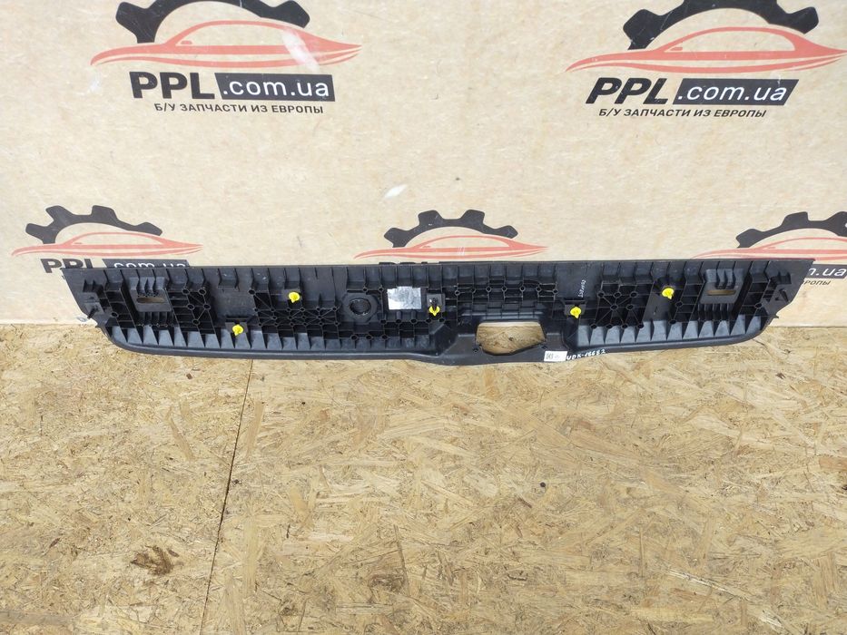 Ford Transit Connect II Mk2 13- накладка задней панели багажника