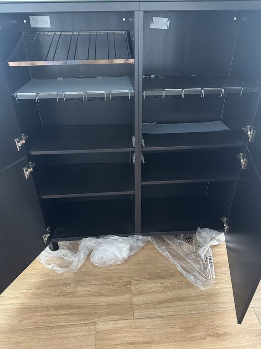 Aparador Ikea Besta Preto