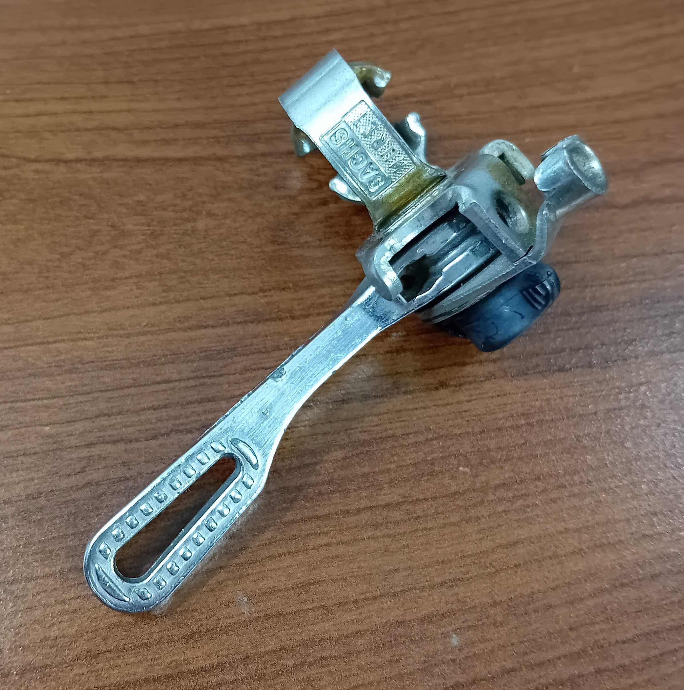 Retro manetka,dźwignia przerzutki SACHS HURET prawa.