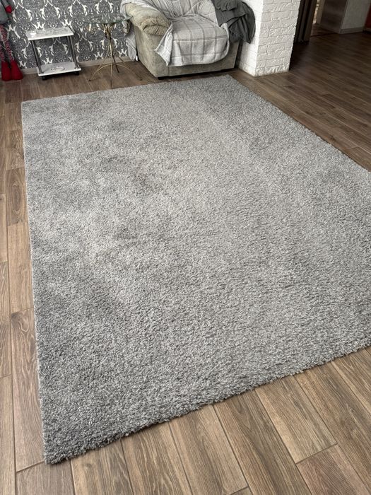 Продам ковры в хорошем состоянии, самовывоз