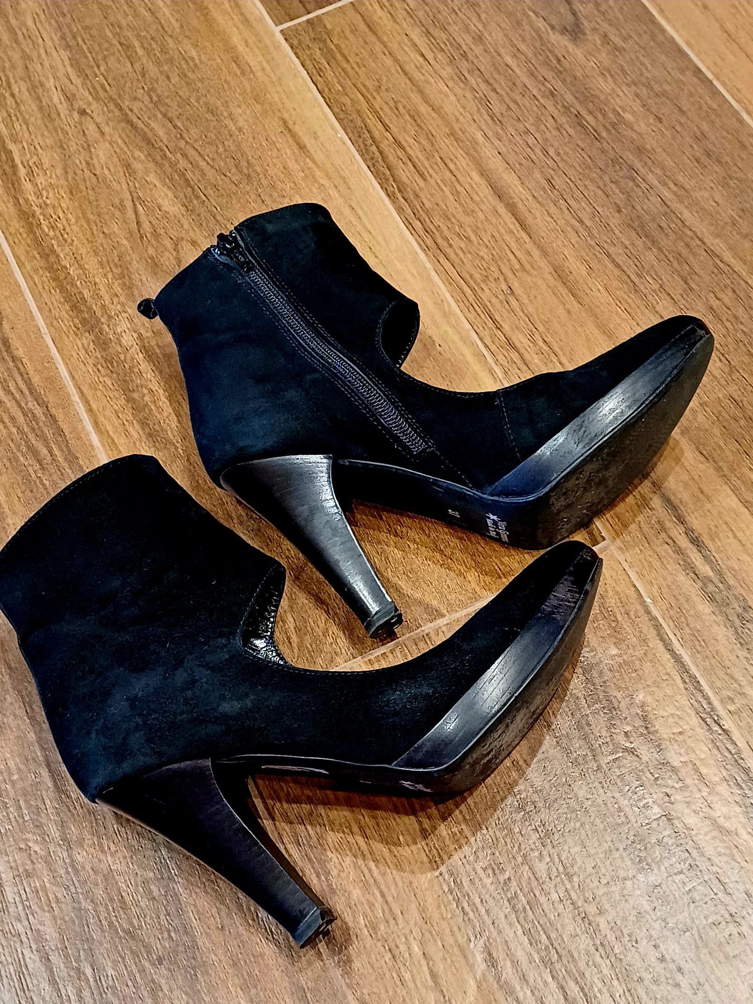 Botki Prima Moda 37, zamszowe