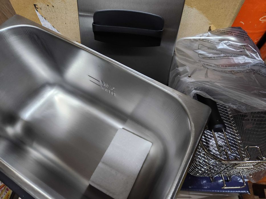 ACESSÓRIOS Novos em caixa da fritadeira Taurus Professional 4